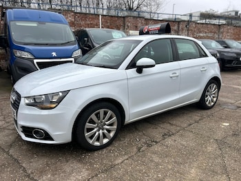 Used Audi A1 2013 for sale - 77305136: Photo