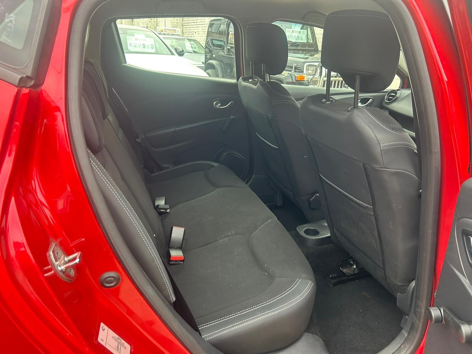 Used Renault Clio 2016 for sale - 76995387: Photo 12