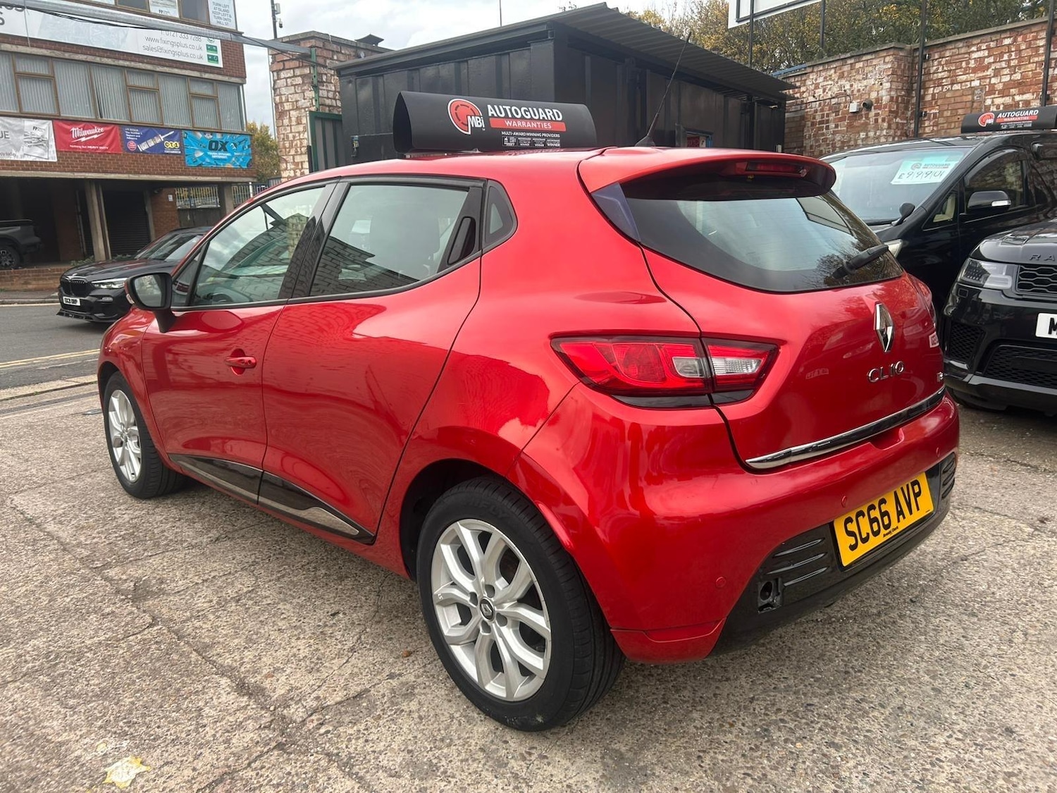 Used Renault Clio 2016 for sale - 76995387: Photo 4