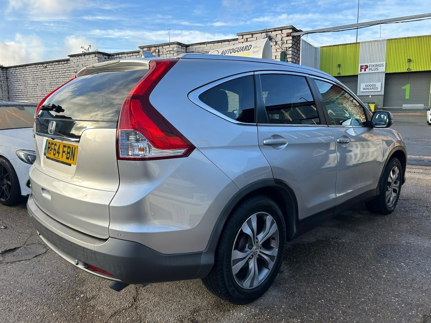 Used Honda CR-V 2015 for sale - 76925954: Photo 5