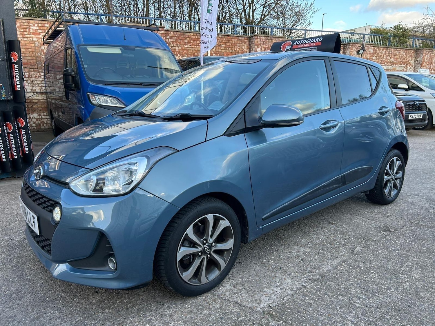Used Hyundai i10 2018 for sale - 78058182: Photo 3