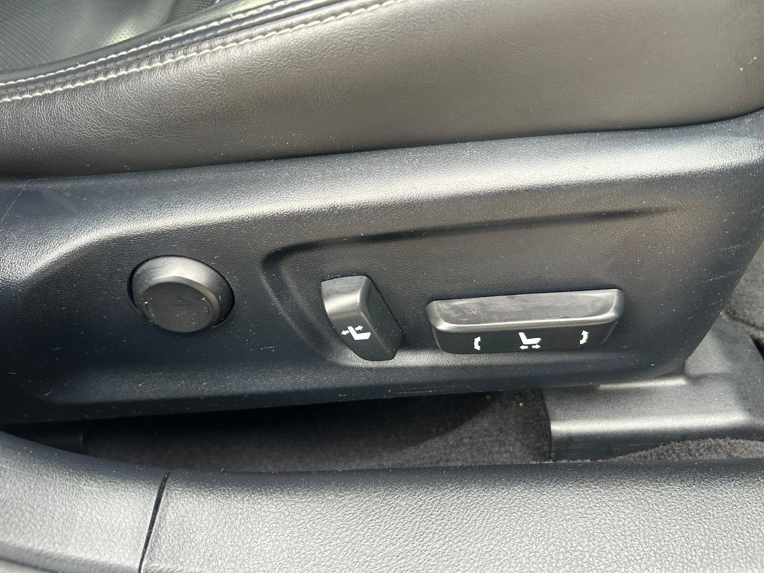 Used Lexus IS 2015 for sale - 76381318: Photo 12