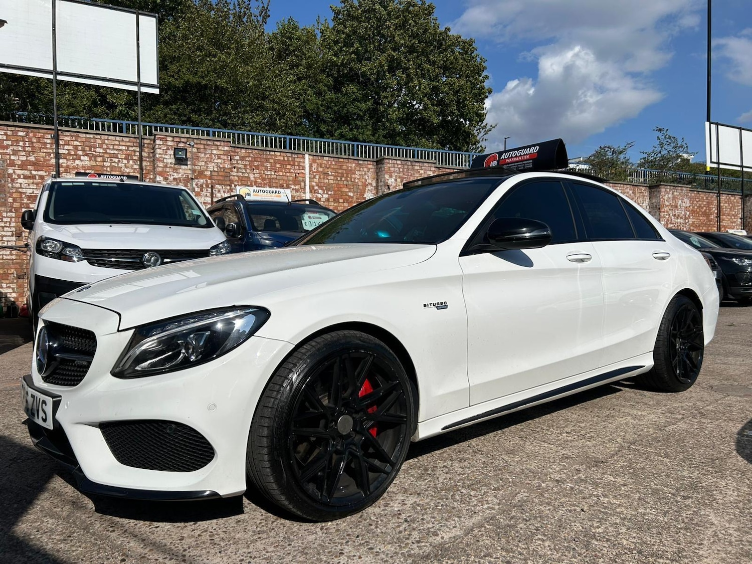 Used Mercedes-Benz C Class 2016 for sale - 76689234: Photo 3