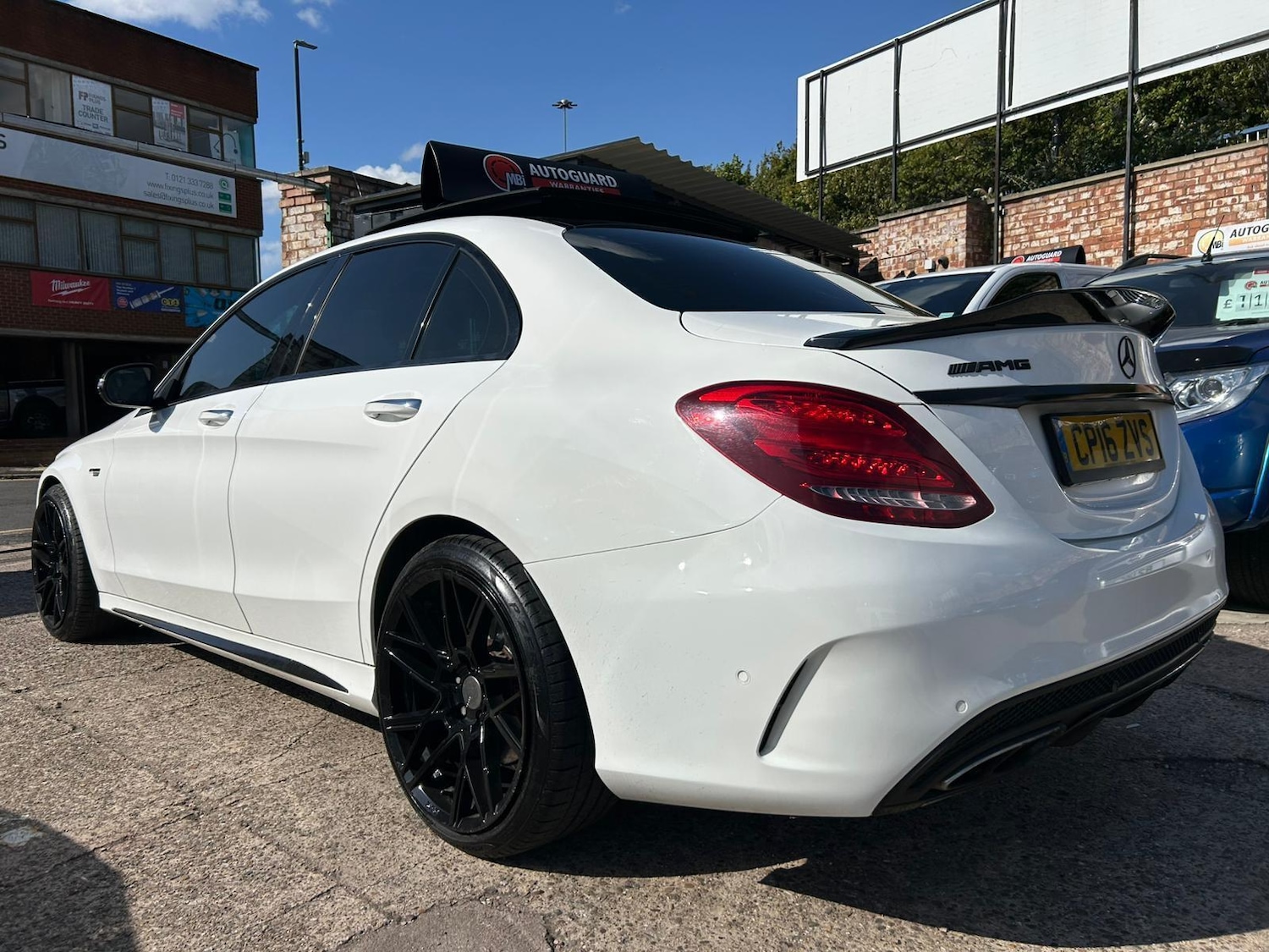 Used Mercedes-Benz C Class 2016 for sale - 76689234: Photo 5