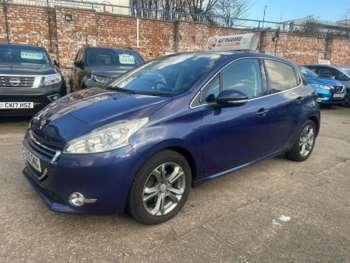 Used Peugeot 208 2015 for sale - 74442556: Photo