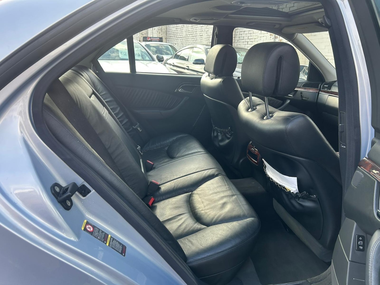 Used Mercedes-Benz S-Class 2005 for sale - 76175566: Photo 10