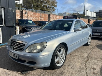 Used Mercedes-Benz S-Class 2005 for sale - 76175566: Photo 2