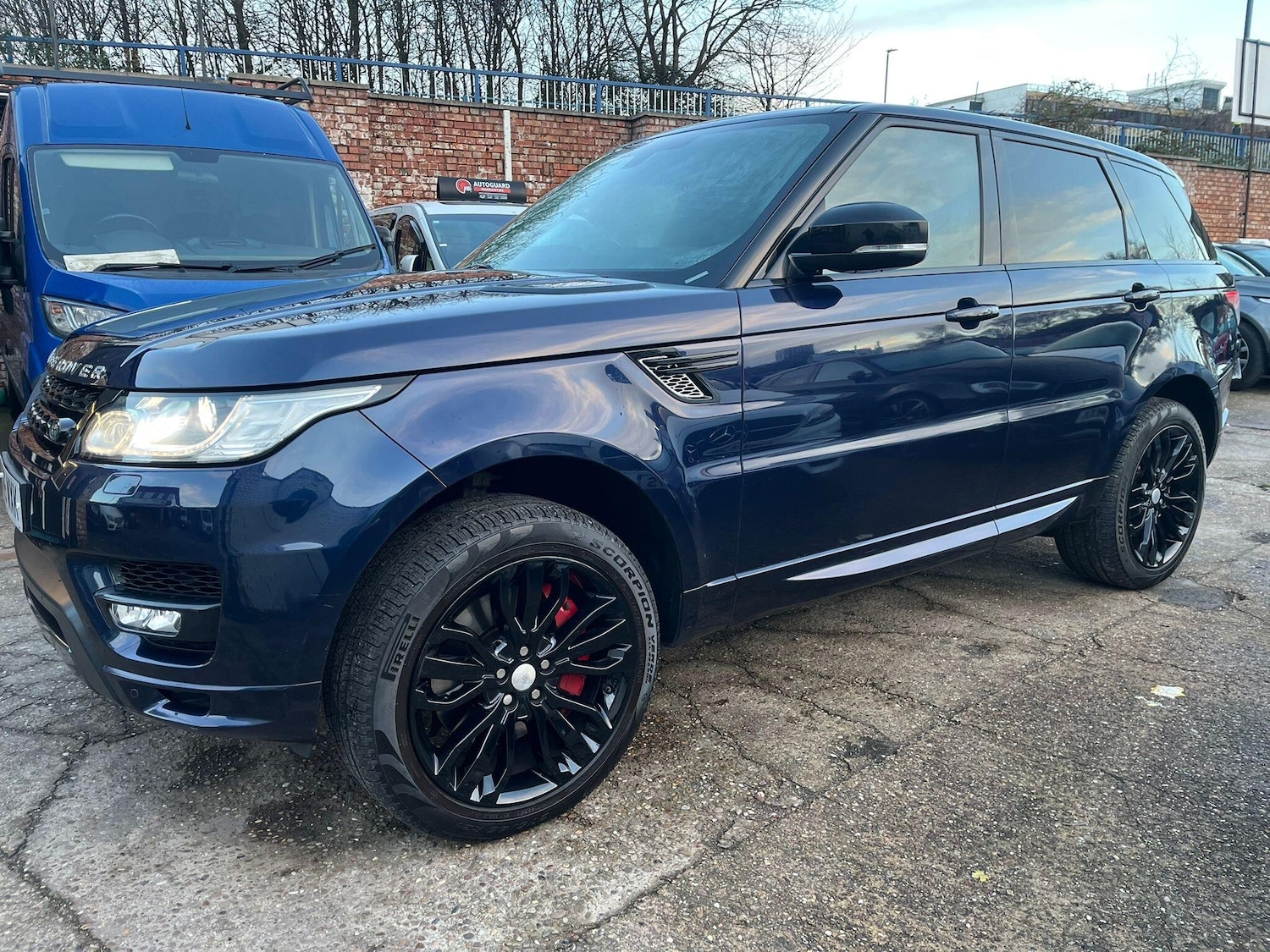 Used Land Rover Range Rover Sport 2015 for sale - 76781867: Photo 3