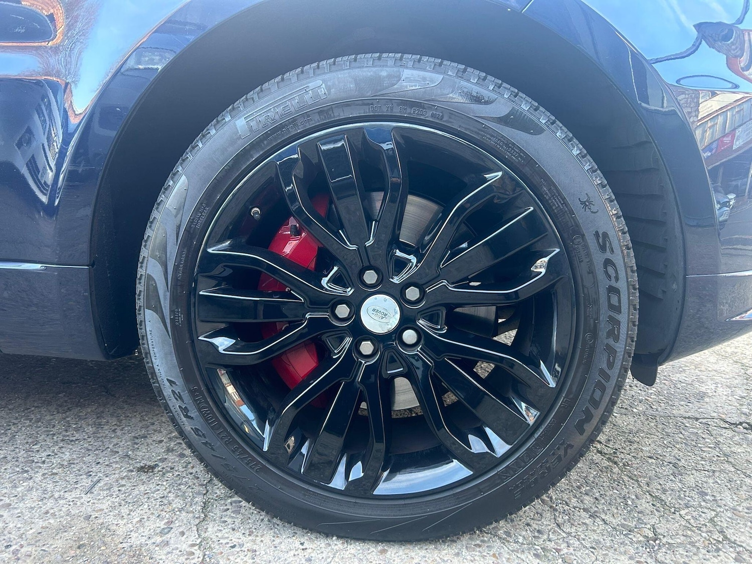 Used Land Rover Range Rover Sport 2015 for sale - 76781867: Photo 9