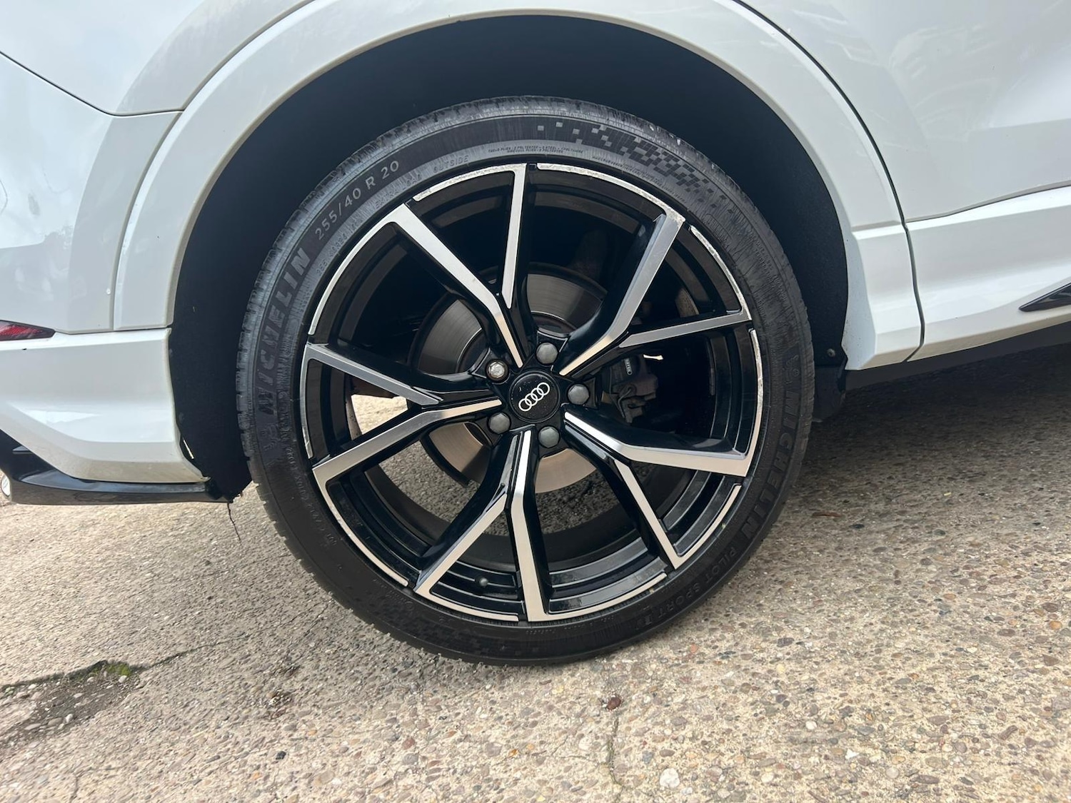 Used Audi Q3 2019 for sale - 76446469: Photo 9