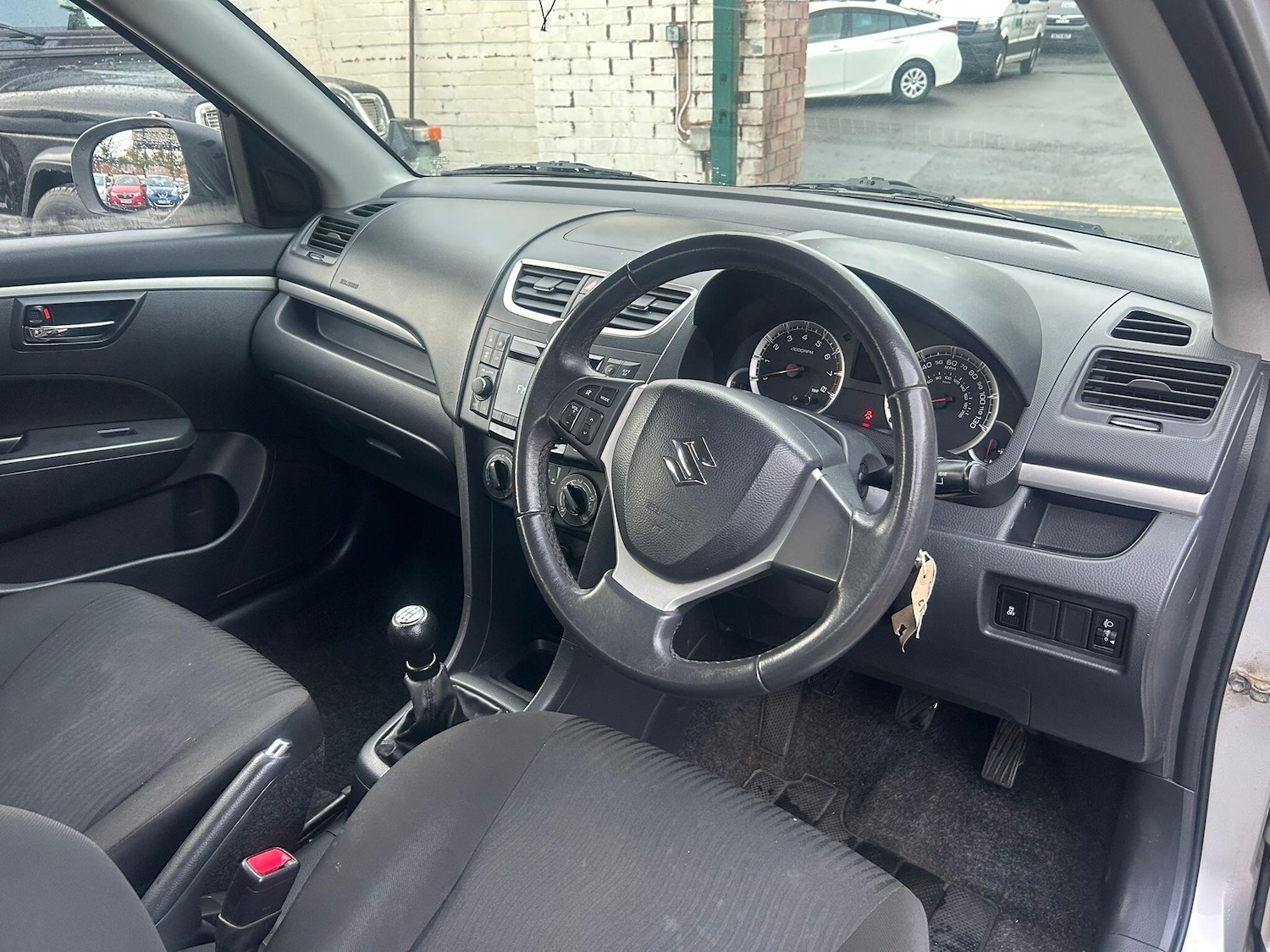 Used Suzuki Swift for sale - 76538096: Photo 12