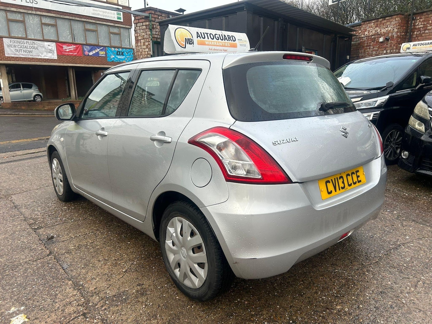 Used Suzuki Swift for sale - 76538096: Photo 4