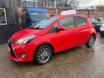 Used Toyota Yaris 2017 for sale - 77538432: Photo