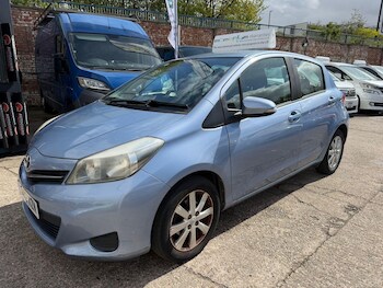 Used Toyota Yaris 2012 for sale - 78260543: Photo