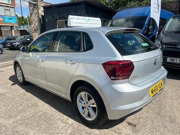 Used Volkswagen Polo 2019 for sale - 78548858: Photo