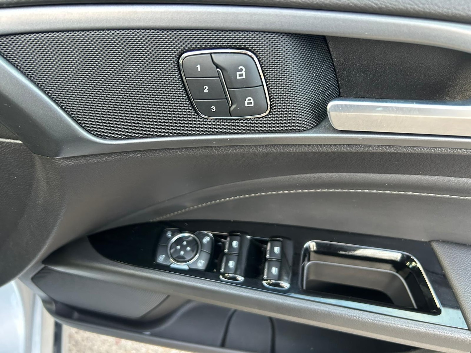 Used Ford Mondeo 2018 for sale - 77074029: Photo 14