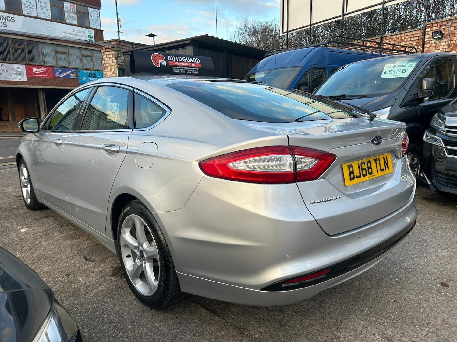Used Ford Mondeo 2018 for sale - 77074029: Photo 4