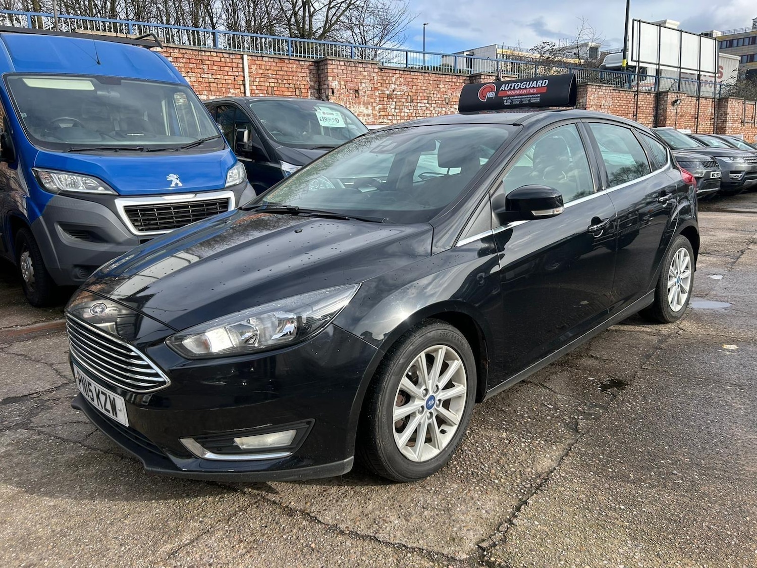 Used Ford Focus for sale - 77925182: Photo 3