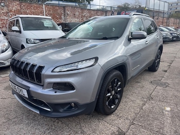 Used Jeep Cherokee 2016 for sale - 75747293: Photo