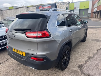 Used Jeep Cherokee 2016 for sale - 75747293: Photo