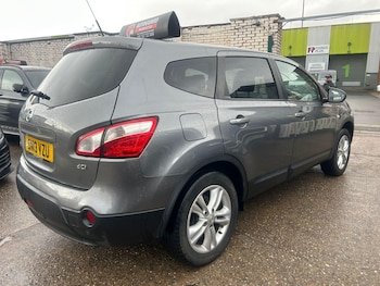 Used Nissan Qashqai+2 2013 for sale - 77291048: Photo