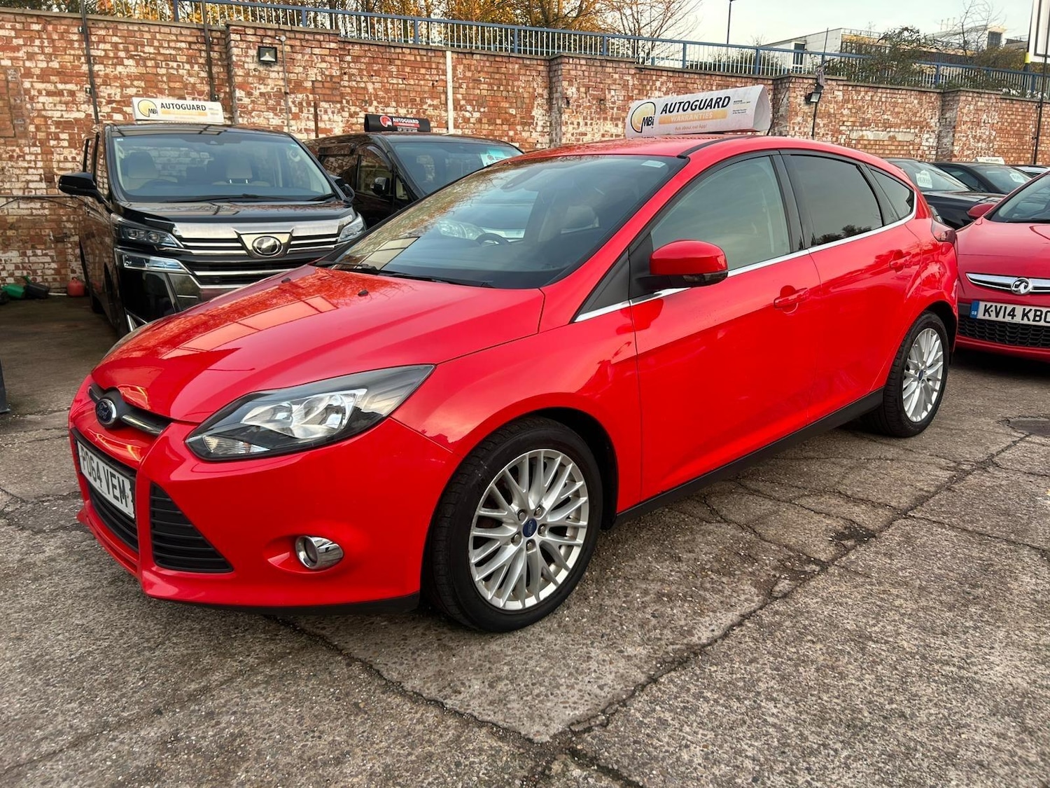 Used Ford Focus 2014 for sale - 76398596: Photo 3