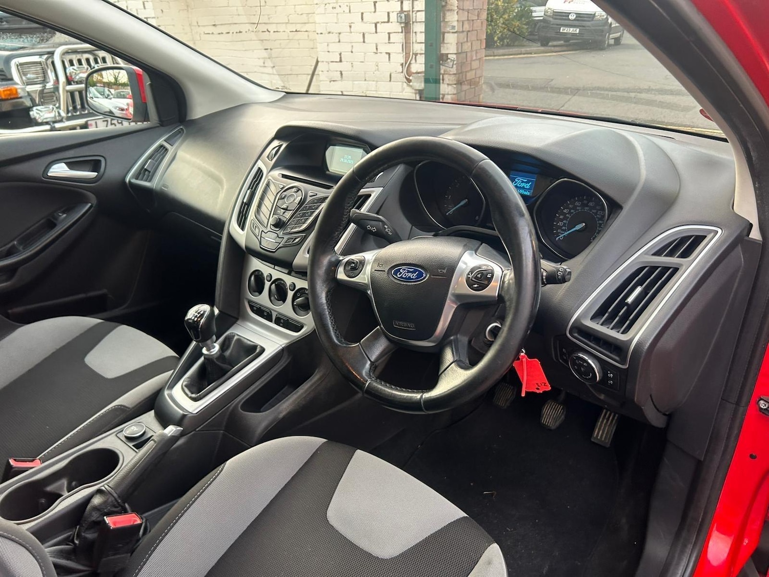 Used Ford Focus 2014 for sale - 76398596: Photo 9