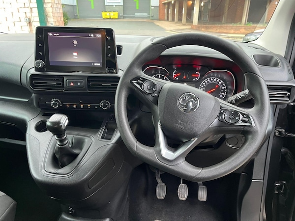 Used Vauxhall Combo Life 2020 for sale - 76227420: Photo 10