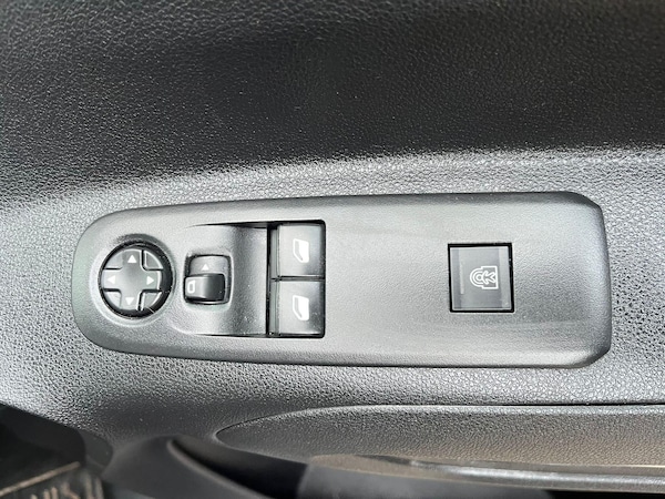 Used Vauxhall Combo Life 2020 for sale - 76227420: Photo 11