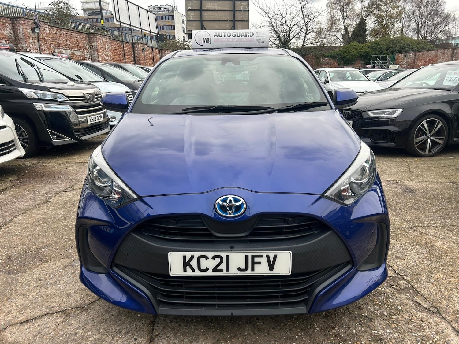Used Toyota Yaris for sale - 76994112: Photo 6
