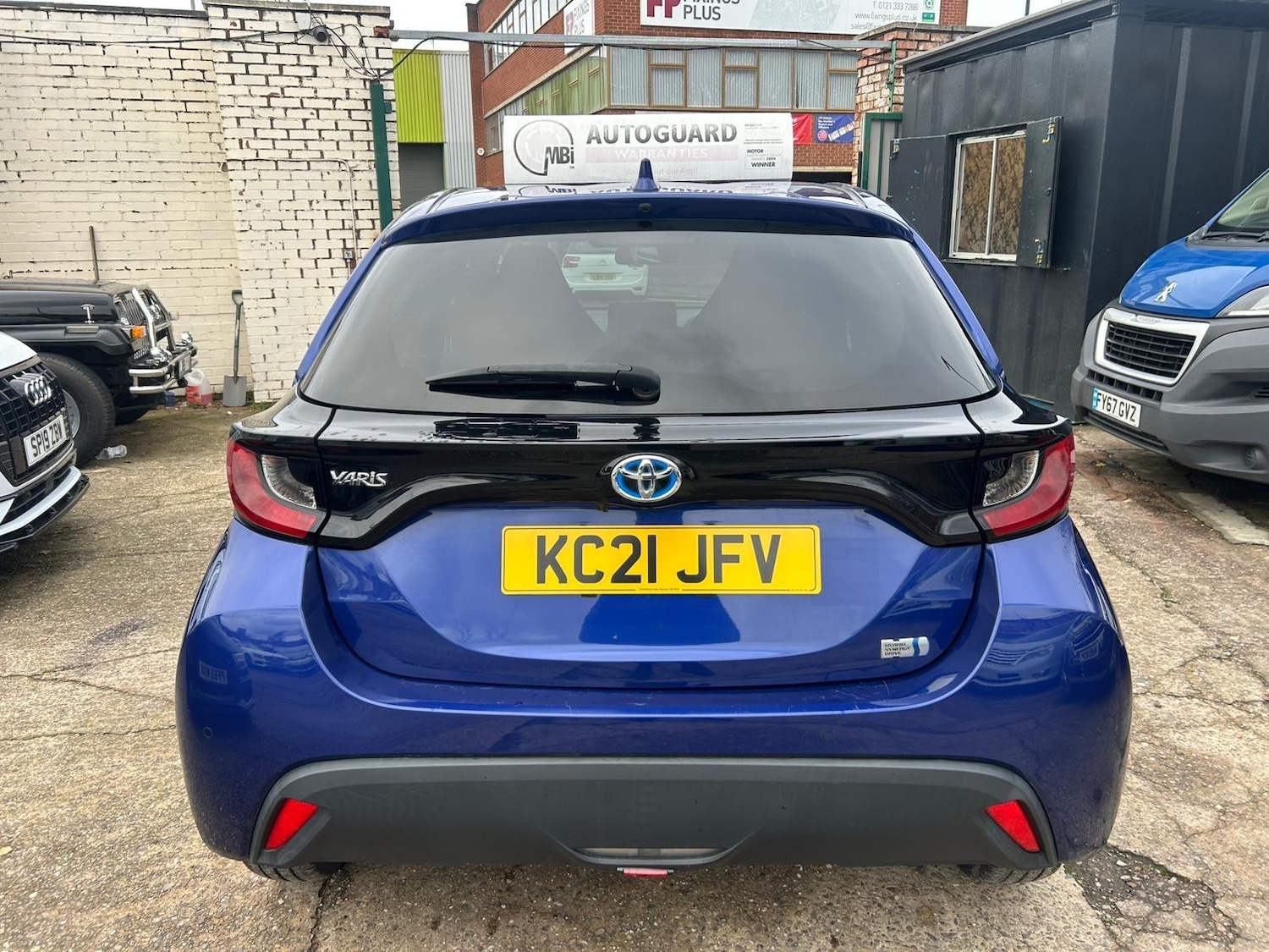 Used Toyota Yaris for sale - 76994112: Photo 8