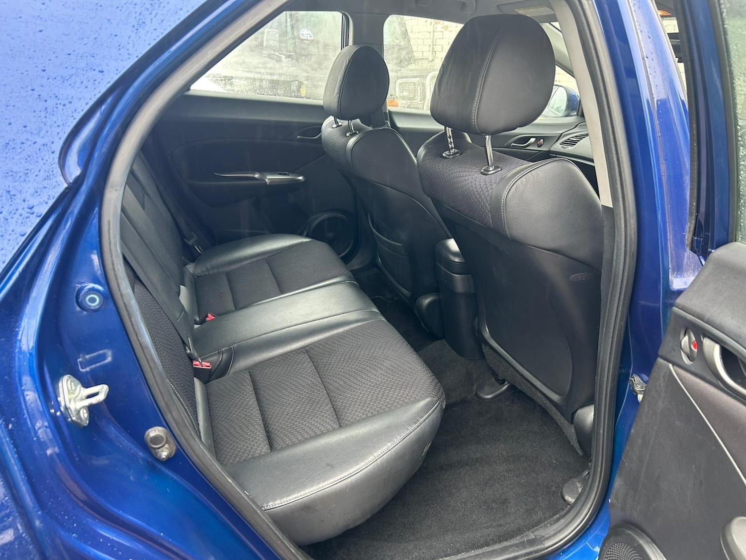 Used Honda Civic 2010 for sale - 76899481: Photo 12