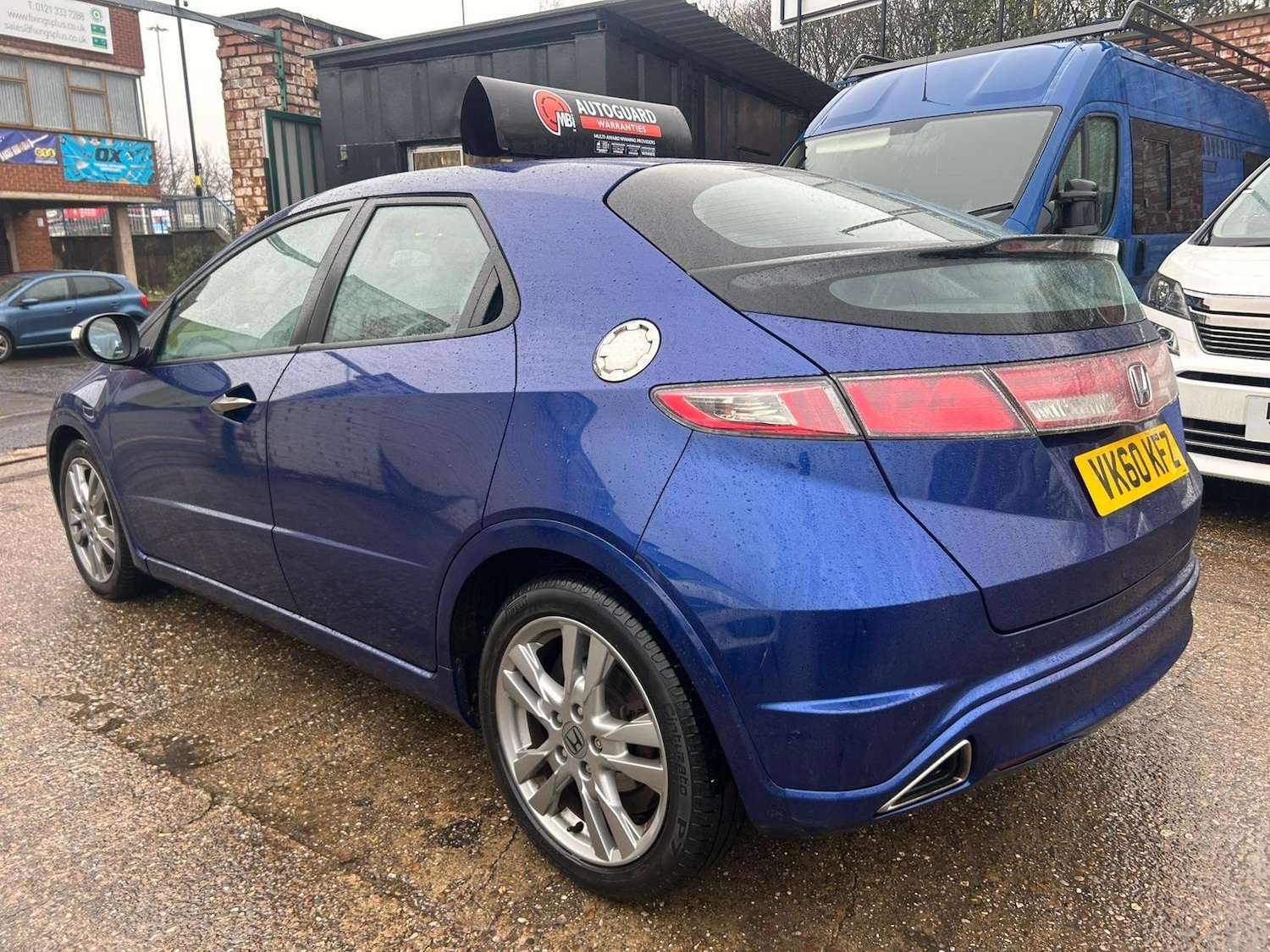 Used Honda Civic 2010 for sale - 76899481: Photo 4