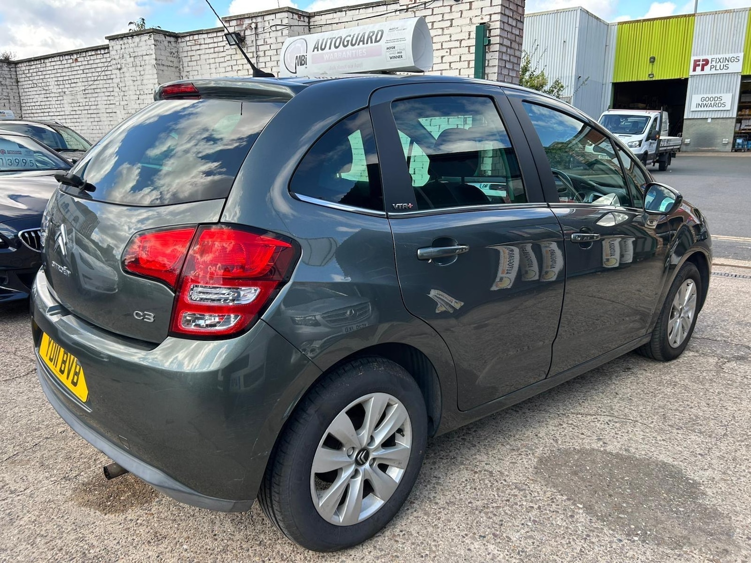 Vehicle 4