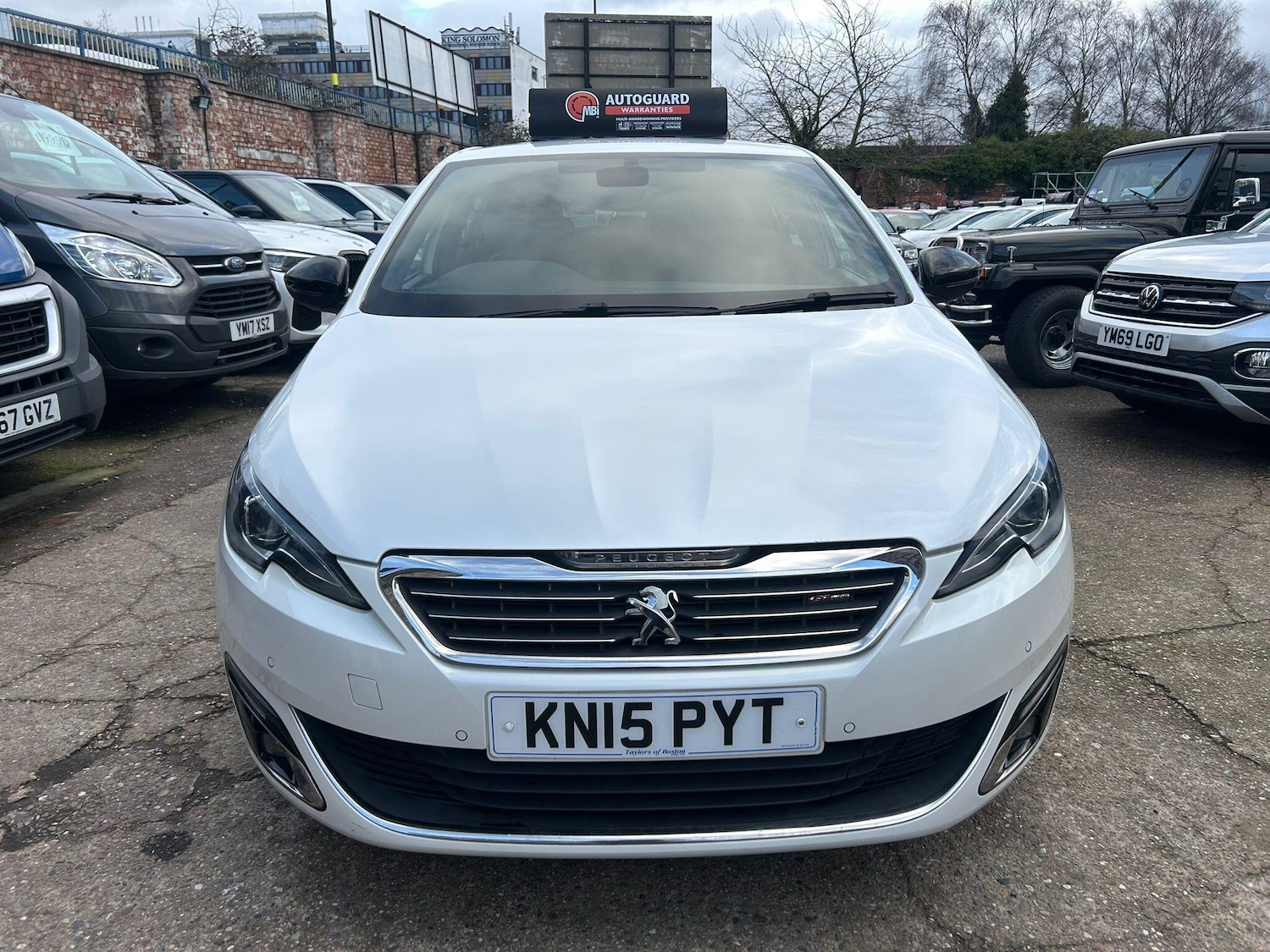 Used Peugeot 308 2015 for sale - 77574262: Photo 6