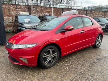 Used Honda Civic 2011 for sale - 76538094: Photo