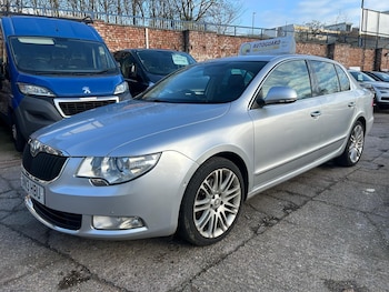 Used Skoda Superb 2013 for sale - 77344495: Photo