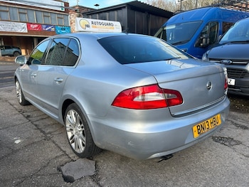 Used Skoda Superb 2013 for sale - 77344495: Photo