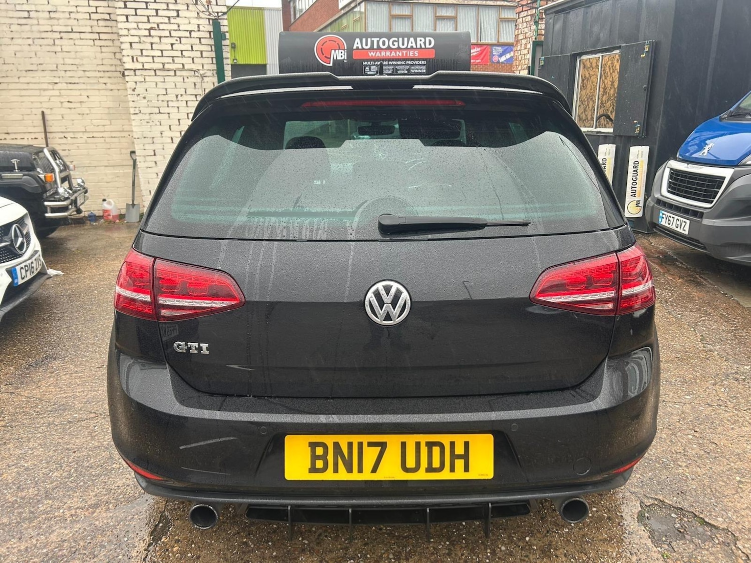 Used Volkswagen Golf 2017 for sale - 76824806: Photo 8