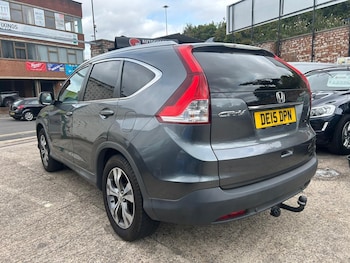 Used Honda CR-V 2015 for sale - 76020920: Photo