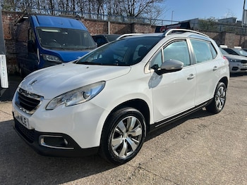 Used Peugeot 2008 2014 for sale - 77695967: Photo