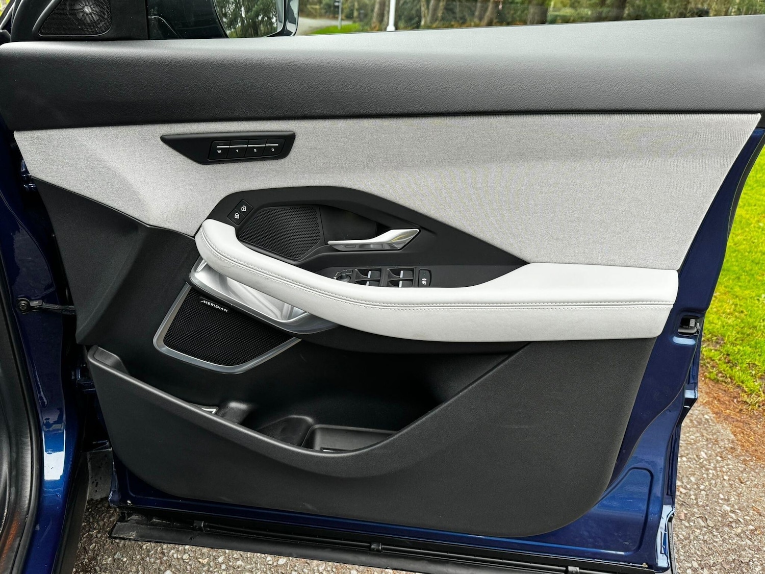 Used Jaguar E-Pace 2021 for sale - 76485391: Photo 11