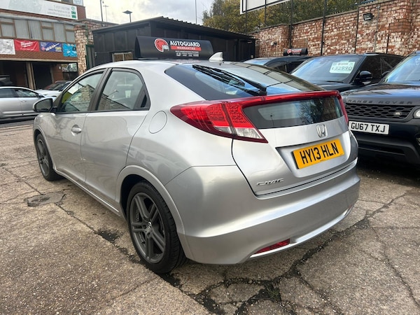 Used Honda Civic 2013 for sale - 76326456: Photo 4