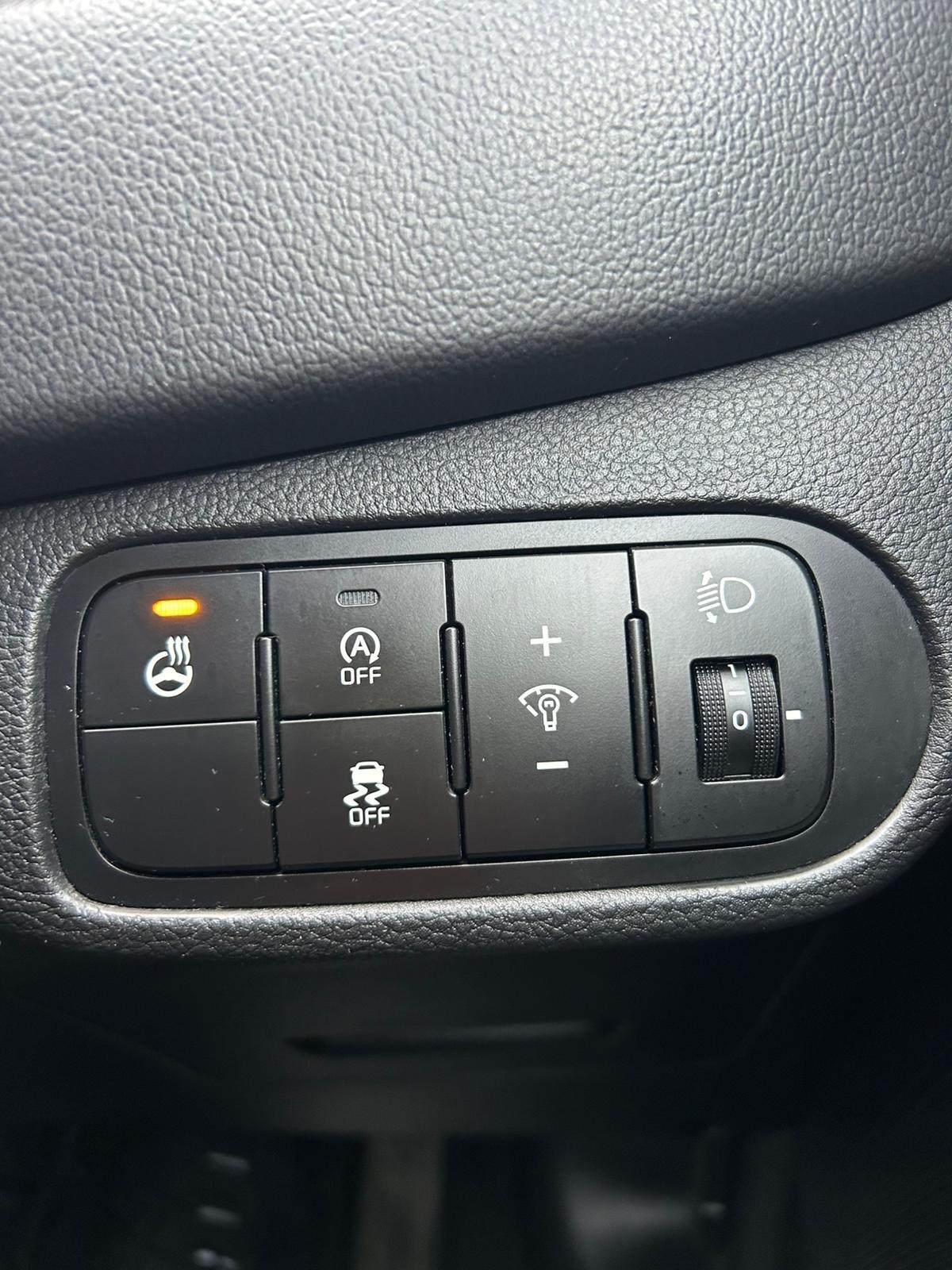 Used Kia Carens 2015 for sale - 77330474: Photo 16