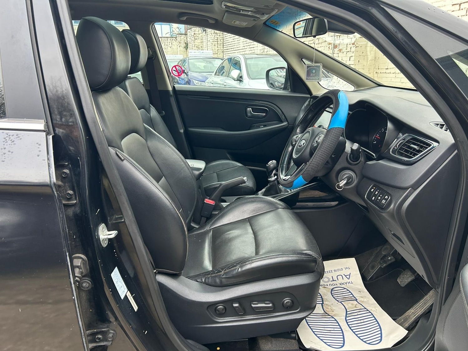 Used Kia Carens 2015 for sale - 77330474: Photo 9