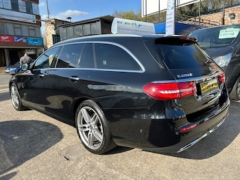 Used Mercedes-Benz E Class 2017 for sale - 78147974: Photo