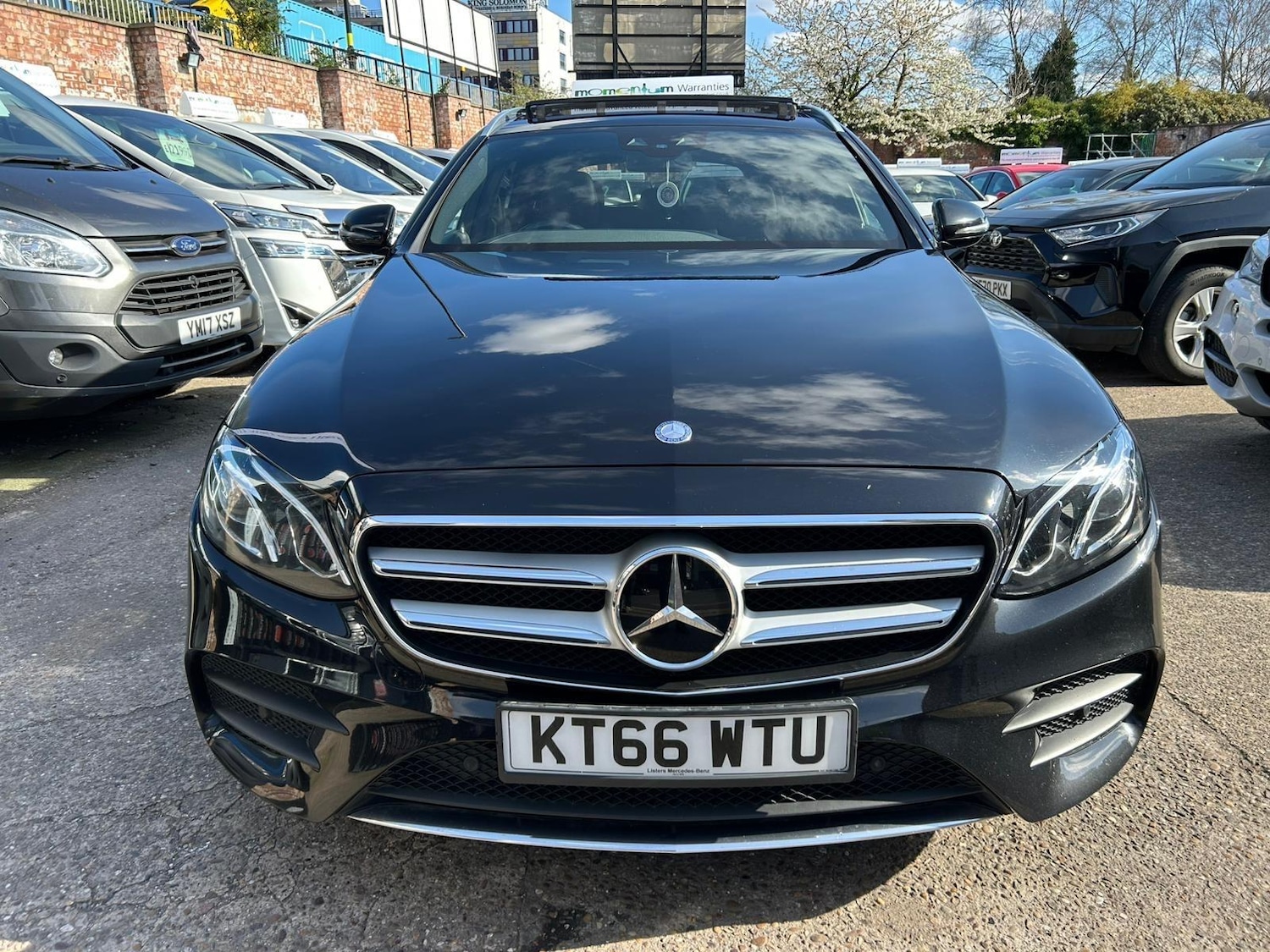 Used Mercedes-Benz E Class 2017 for sale - 78147974: Photo 6