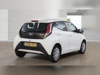 Used Toyota AYGO 2016 for sale - 79039258: Photo