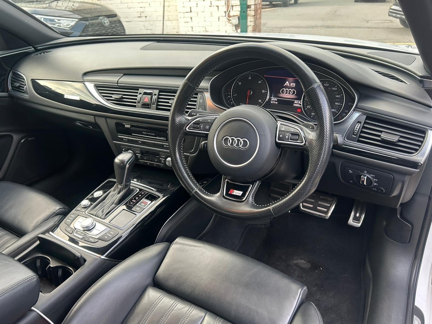 Used Audi A6 Saloon for sale - 77267822: Photo 10