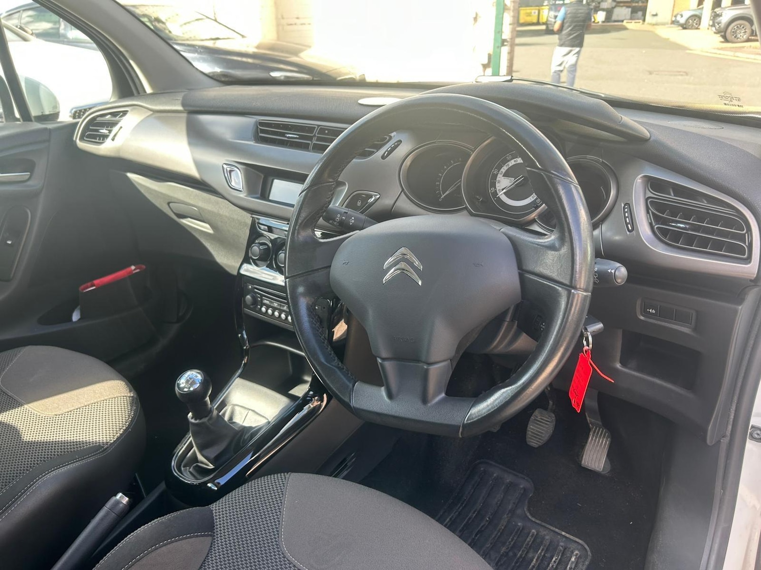 Used Citroen C3 2014 for sale - 76072491: Photo 9